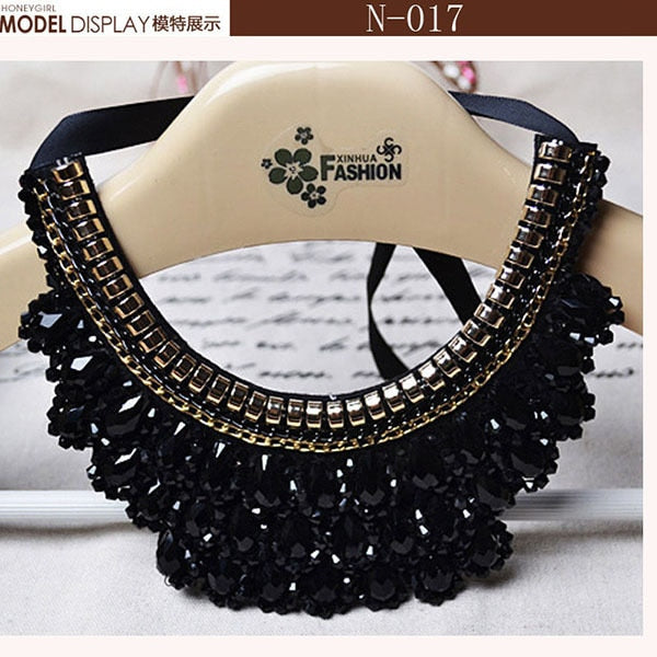 Fashionable Statement Choker Necklace